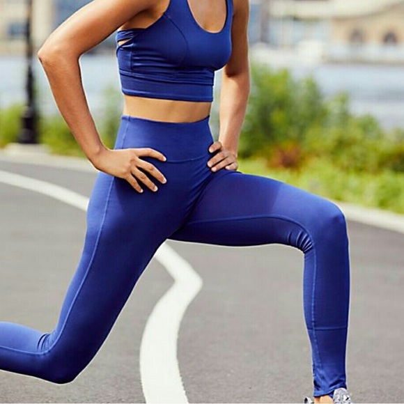 NEW Free People Movement Synergy Yoga Legging - Picture 3 of 8